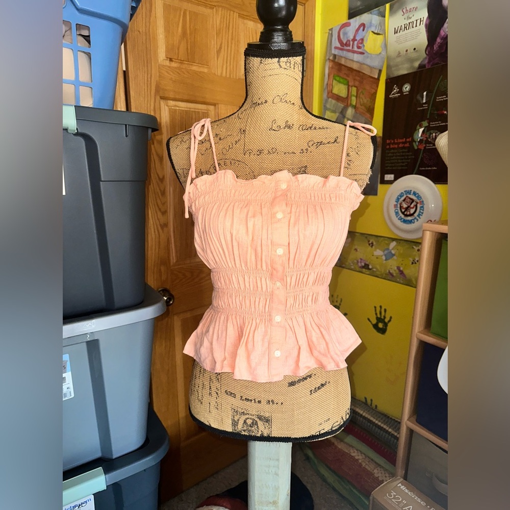 UNIVERSAL THREAD 🧡NWT TANK TOP